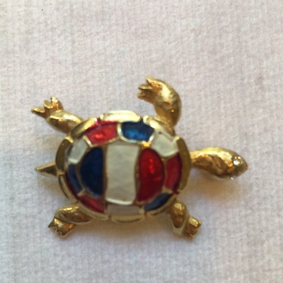Patriotic Turtle Brooch Pin Gold tone Red White Blue Enamel Accents Crystal Eyes - Picture 1 of 10